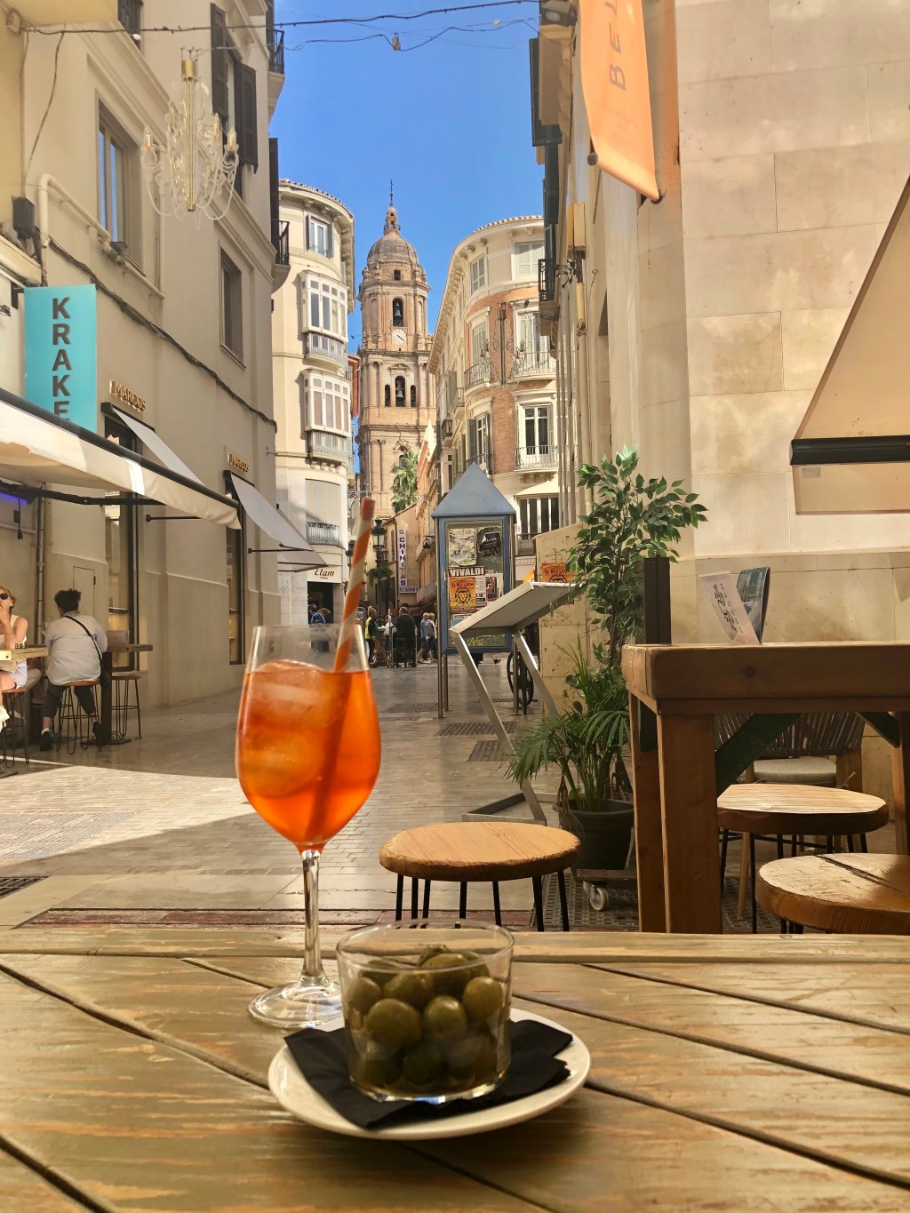Aperol Spritz, Papas Fritas and&nbsp;Nelson
